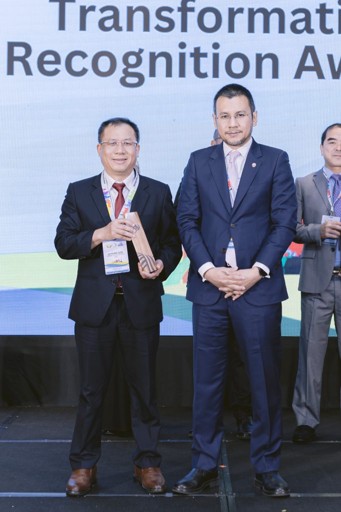 Transformation Recognition Award, Viet Nam Social Security (VSS), Viet Nam, Strengthening Compliance With Social Insurance, Unemployment Insurance, and Health Insurance Laws Through Enhanced Inspection, L (1)